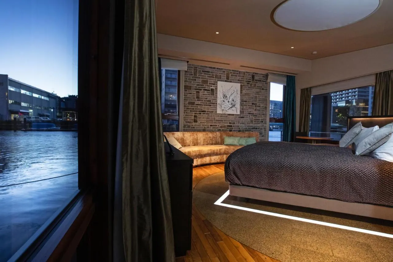 Petals Tokyo - Floating Hotel